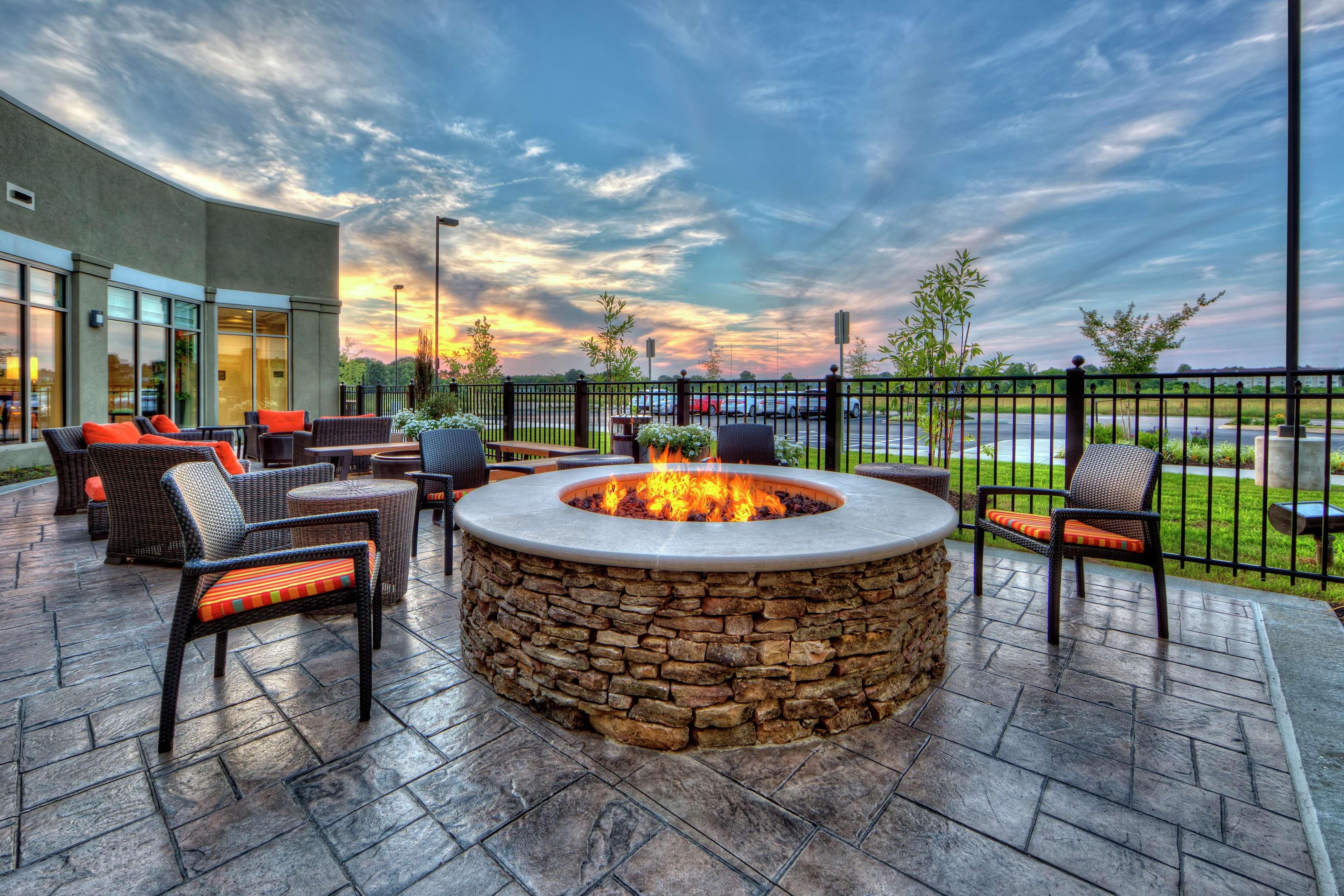 Hilton Garden Memphis/wolfchase Galleria Hotel